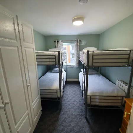 Family Apartment *