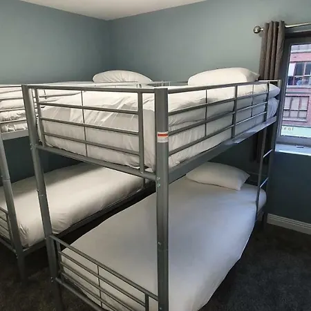 Family Apartment *